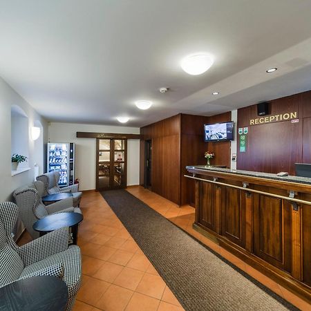 Archibald At The Charles Bridge Hotel Prague Ngoại thất bức ảnh