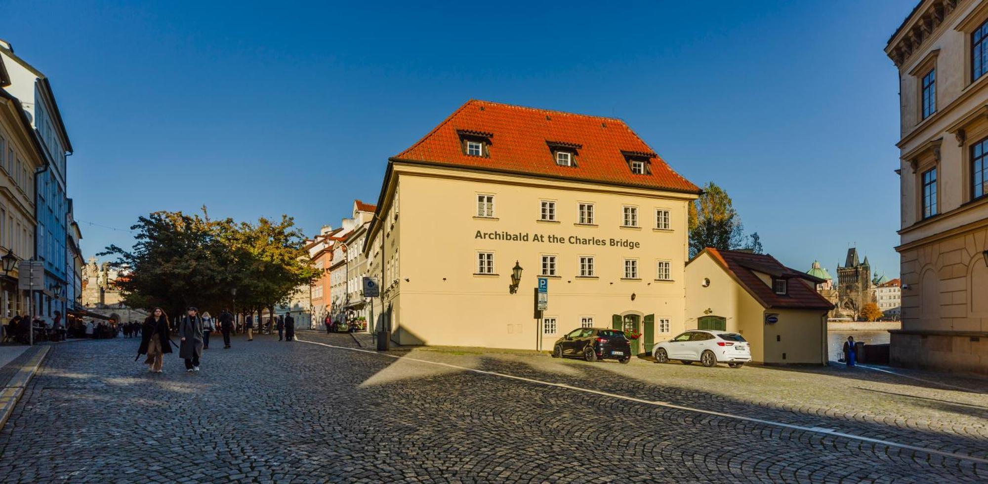 Archibald At The Charles Bridge Hotel Prague Ngoại thất bức ảnh