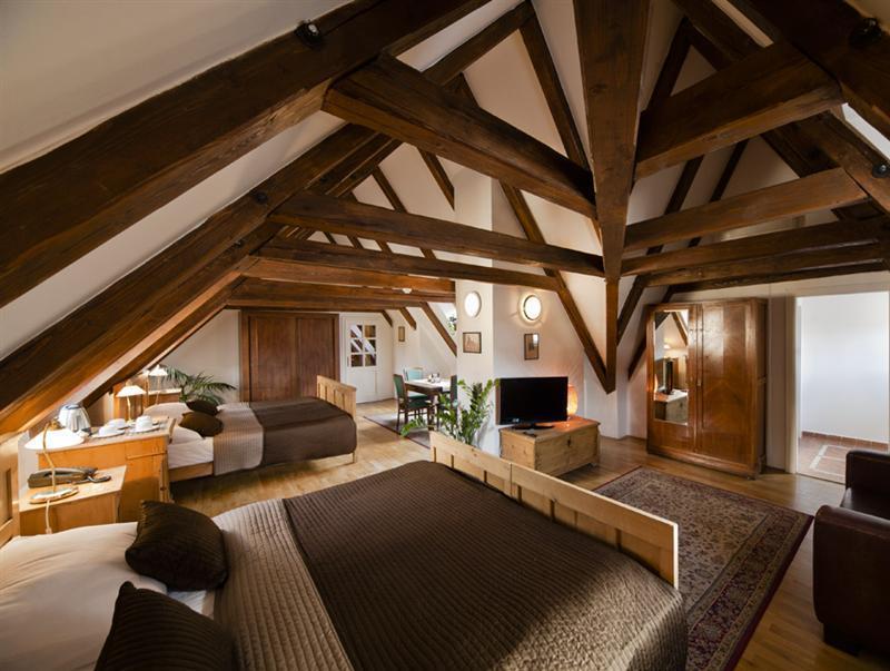 Archibald At The Charles Bridge Hotel Prague Ngoại thất bức ảnh