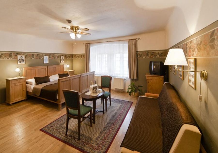 Archibald At The Charles Bridge Hotel Prague Ngoại thất bức ảnh
