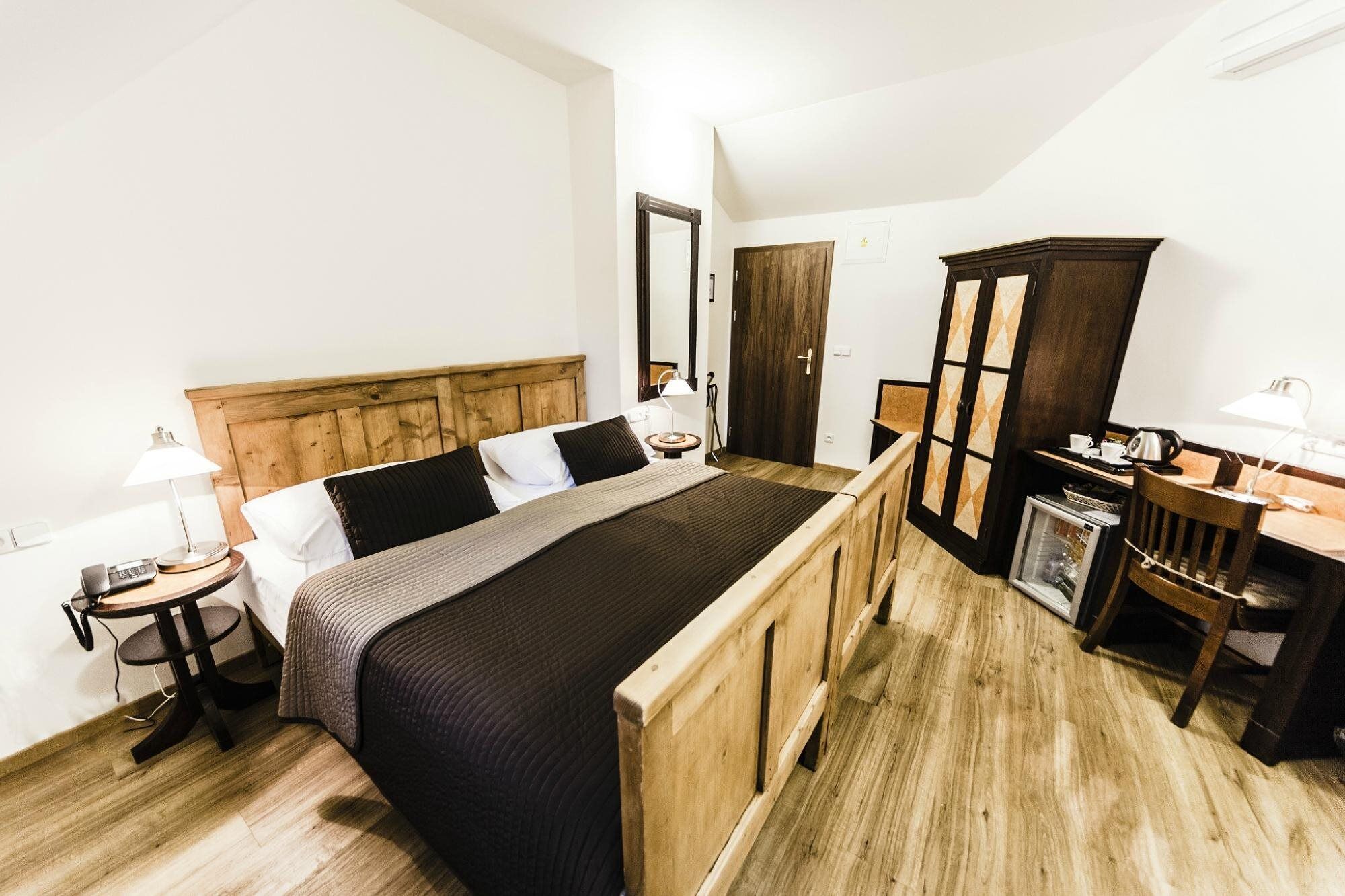 Archibald At The Charles Bridge Hotel Prague Ngoại thất bức ảnh